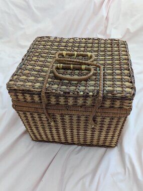 Vintage Brown Gingham Lined Woven Wicker Sewing Basket Box